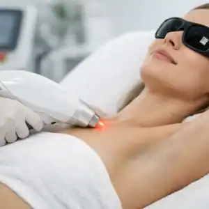 Ist eine Diodenlaser-Behandlung schmerzhaft?